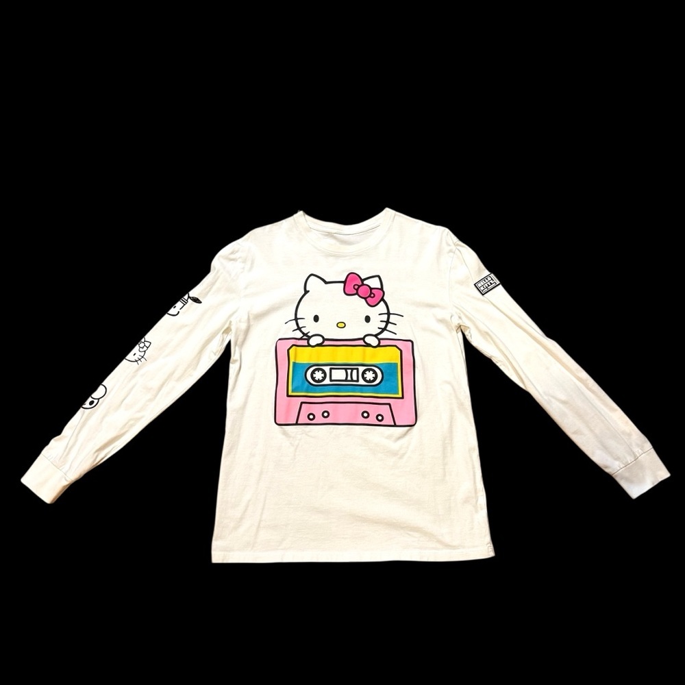 Zumba x Hello Kitty & Friends Collaboration Long-Sleeve Graphic Tee Shirt Small